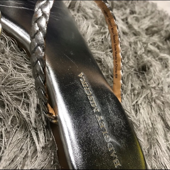 BADGLEY MISCHKA JEWELED SANDALS🎀 - Picture 5 of 6